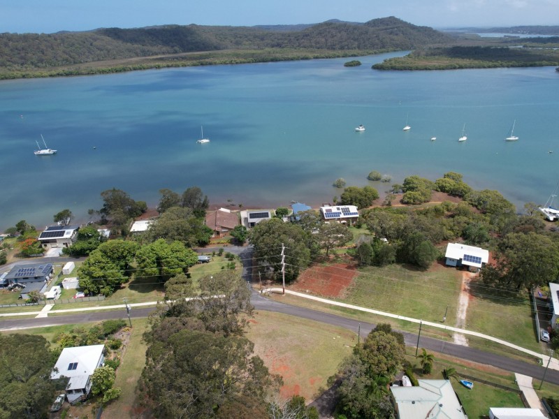 163 Canaipa Point Drive, Russell Island QLD 4184