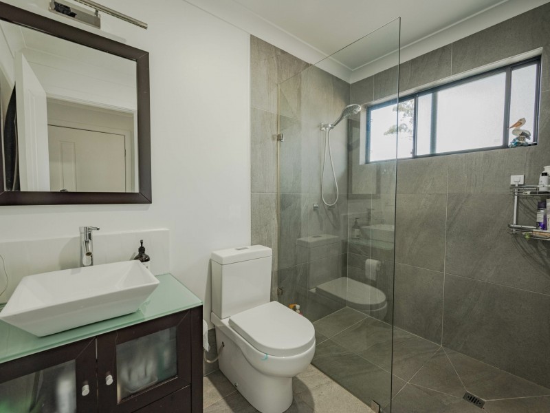 24-26 Diamond Street, Russell Island QLD 4184