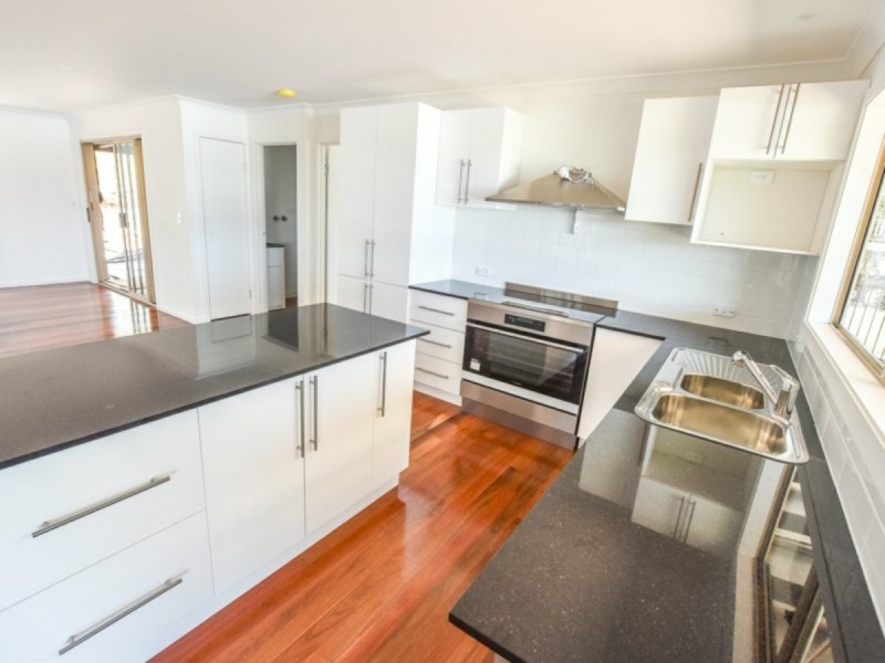 6 Orme Dve, Russell Island QLD 4184