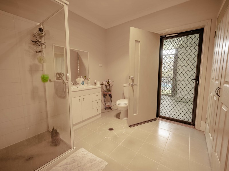 109 Channel Street, Russell Island QLD 4184