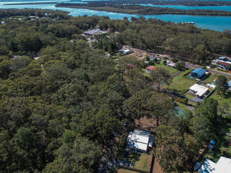 1 Bunning Street, Russell Island QLD 4184
