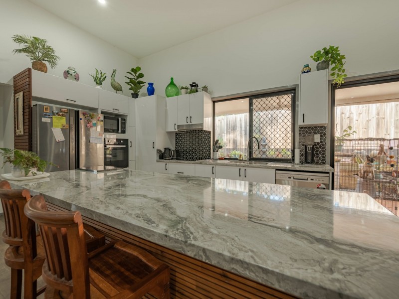 1 Bunning Street, Russell Island QLD 4184