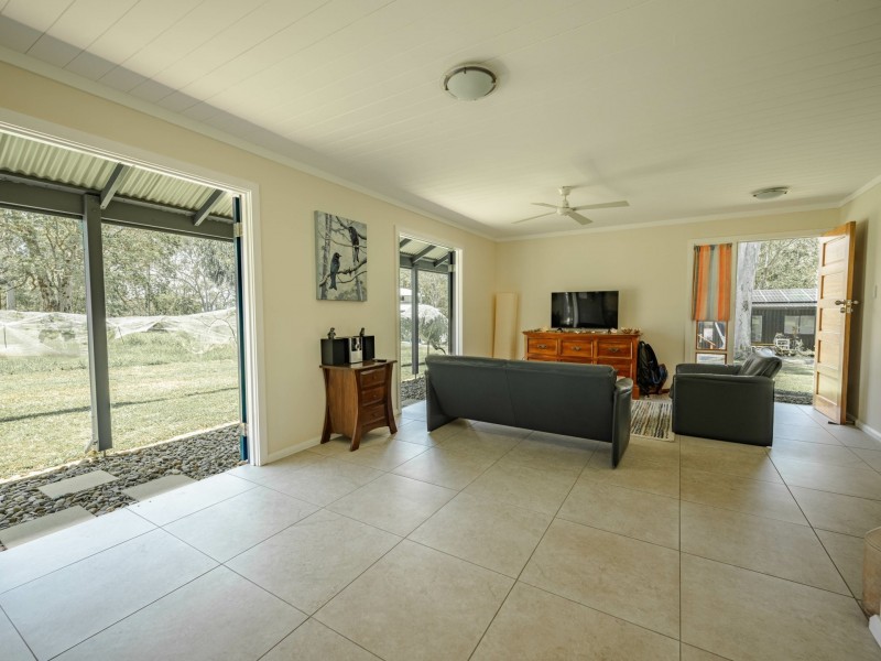 53 Cassandra, Russell Island QLD 4184