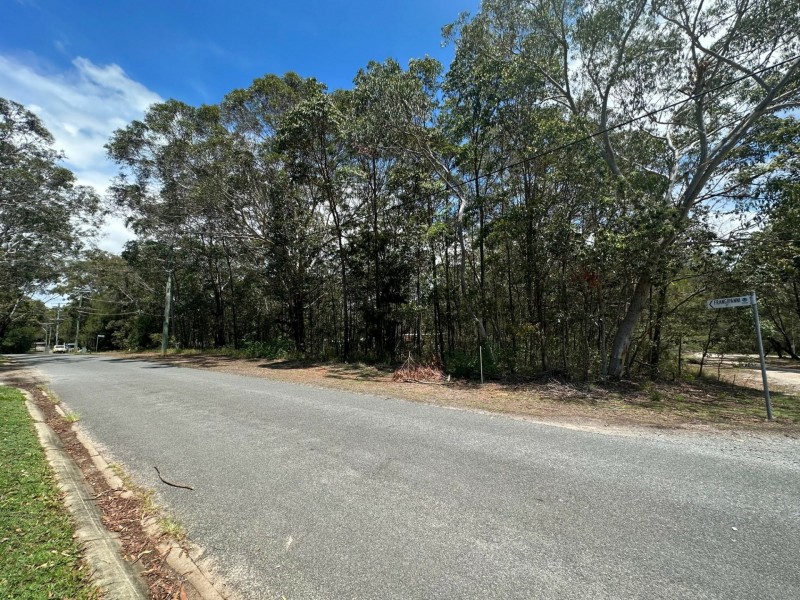 6 Waratah Street, Russell Island QLD 4184