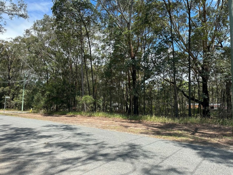 6 Waratah Street, Russell Island QLD 4184