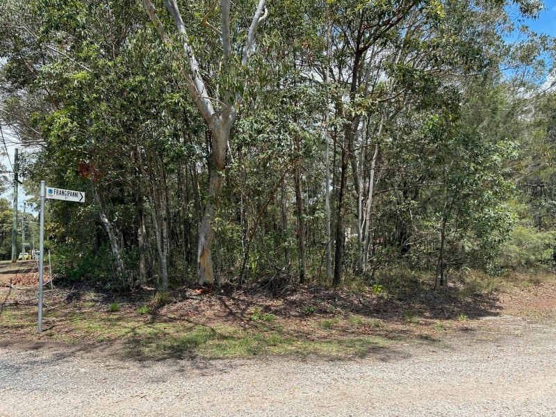 6 Waratah Street, Russell Island QLD 4184