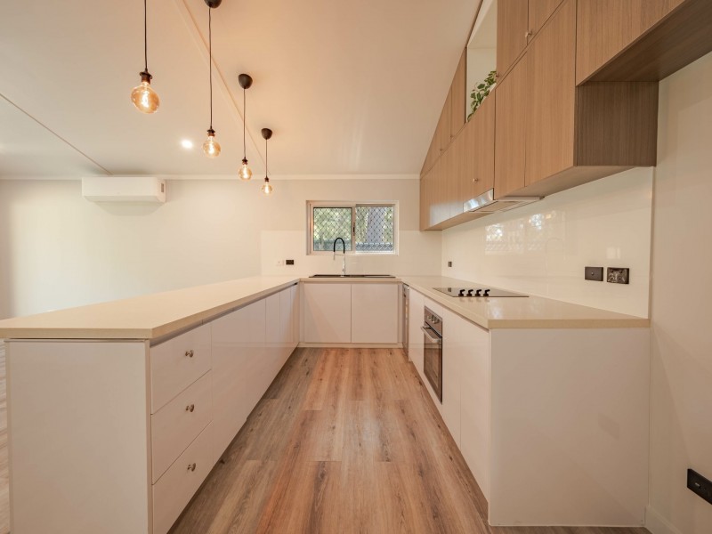 5 Angorra St, Russell Island QLD 4184