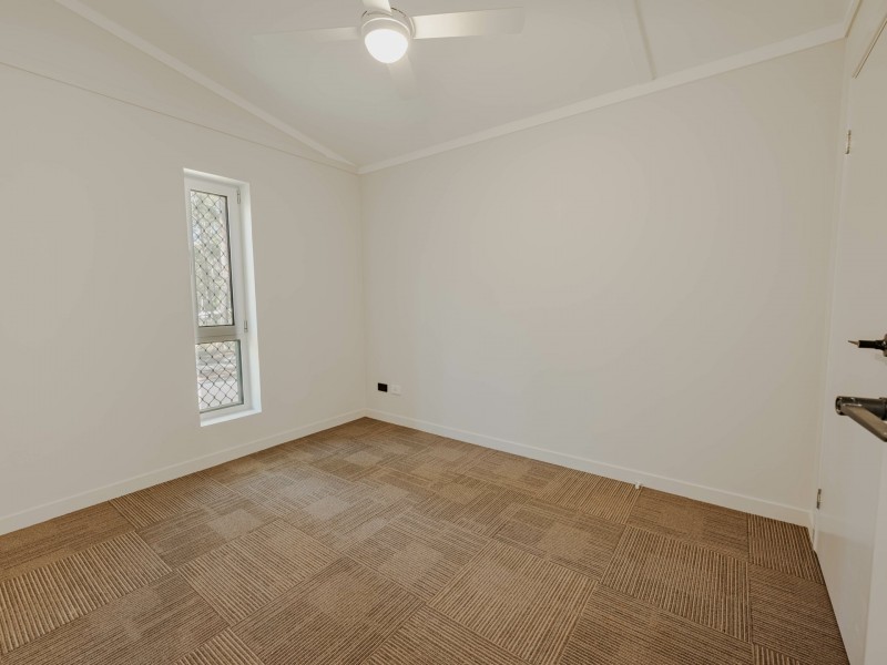 5 Angorra St, Russell Island QLD 4184