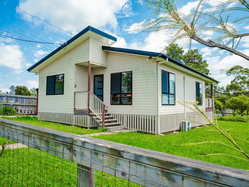 150 High, Russell Island QLD 4184