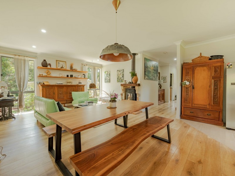 49 Kings Street, Russell Island QLD 4184