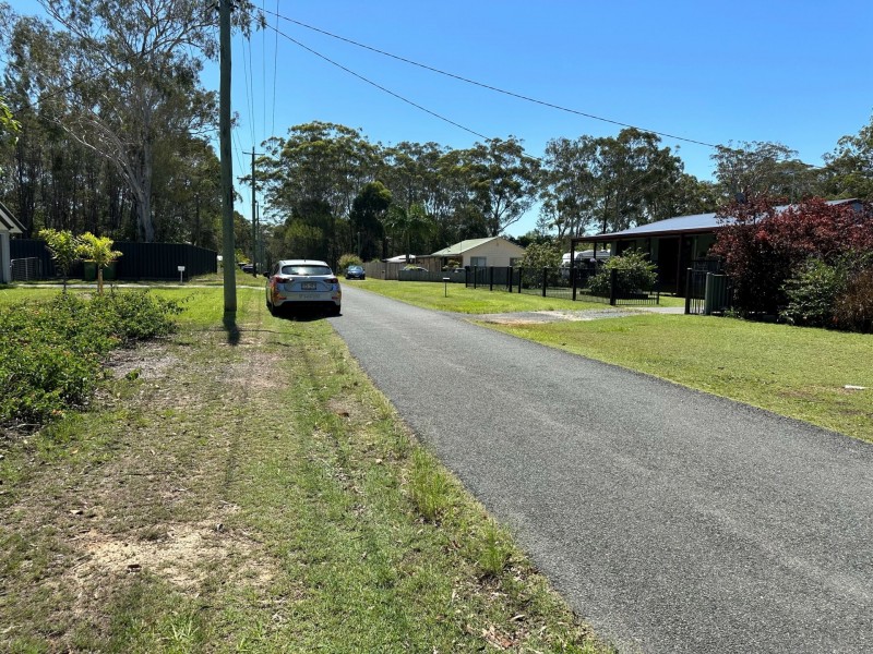 22 Topaz Street, Russell Island QLD 4184