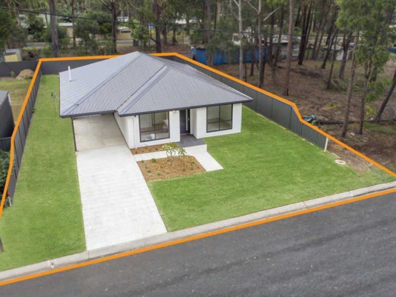 32 Rossi Avenue, Russell Island QLD 4184