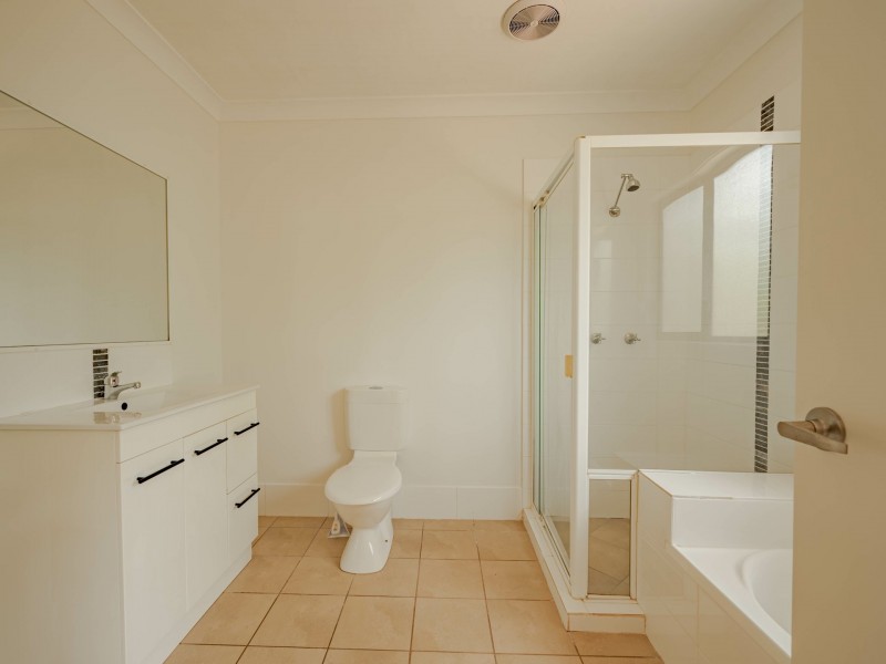 15 Meadstone, Russell Island QLD 4184