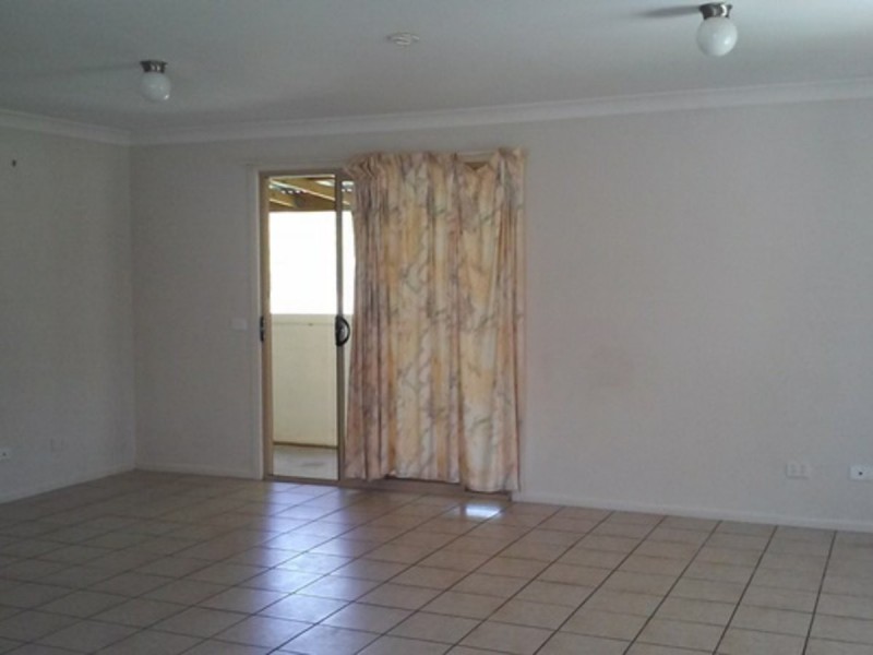 5 wakehill Road, Russell Island QLD 4184