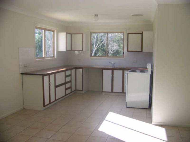 5 wakehill Road, Russell Island QLD 4184