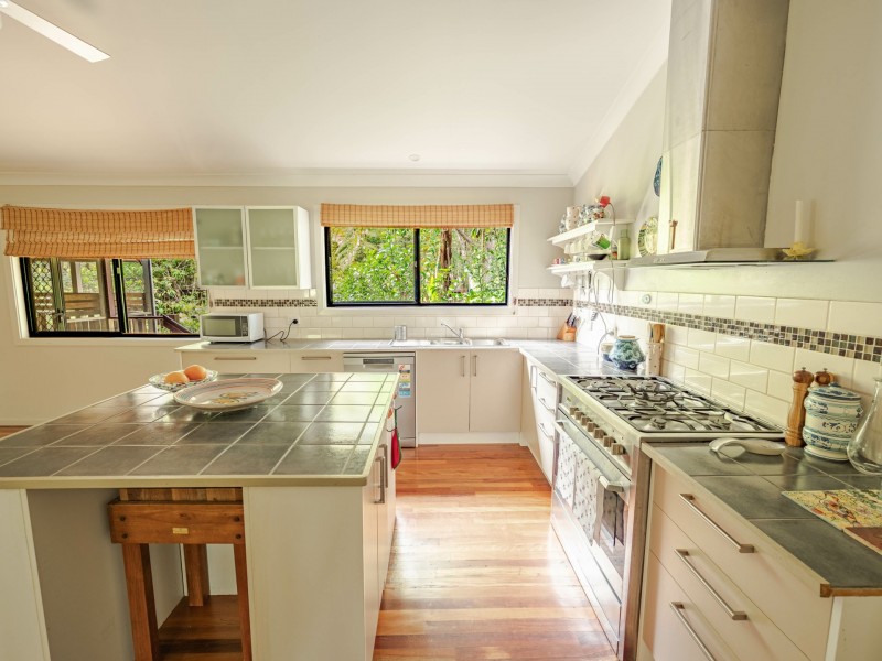 36 Darwallah Street, Russell Island QLD 4184