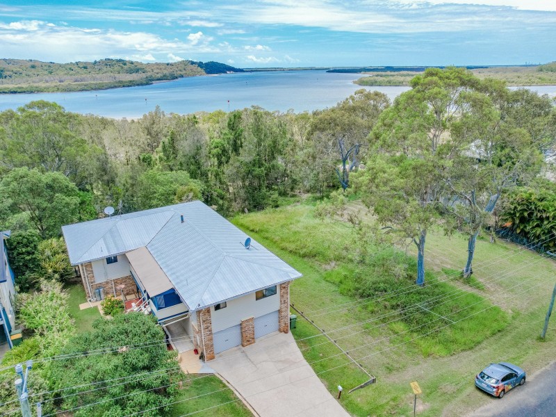 68 Crescent Drive, Russell Island QLD 4184