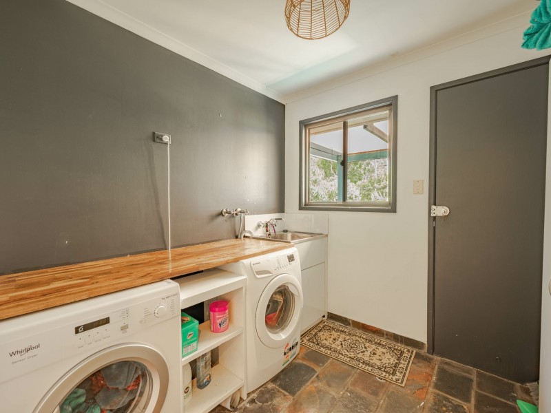 68 Crescent Drive, Russell Island QLD 4184