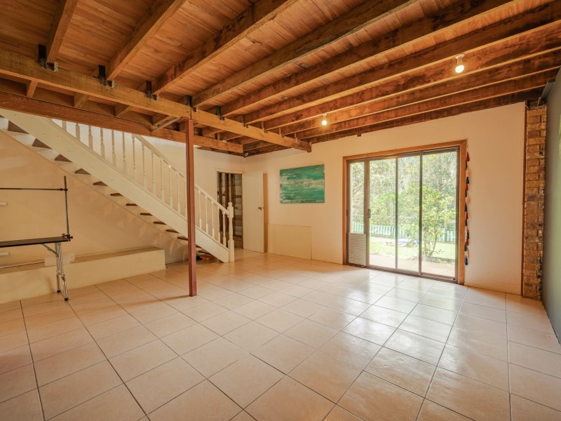 68 Crescent Drive, Russell Island QLD 4184
