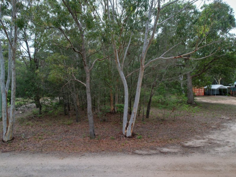 9-11 Zinnia Street, Russell Island QLD 4184