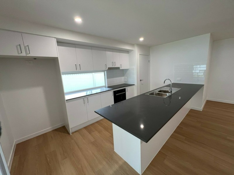 73 Harvey Street, Russell Island QLD 4184