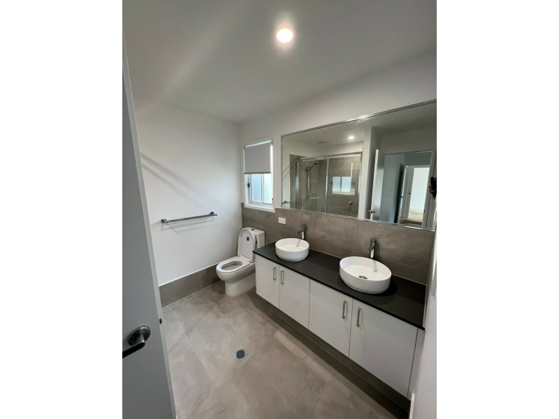 73 Harvey Street, Russell Island QLD 4184