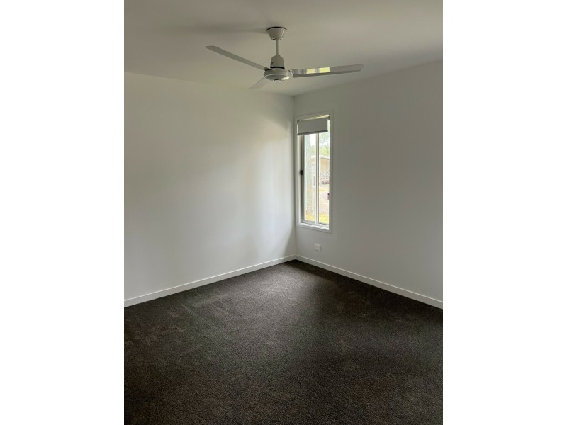 73 Harvey Street, Russell Island QLD 4184