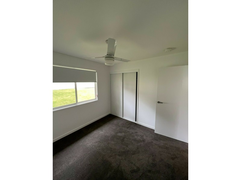 73 Harvey Street, Russell Island QLD 4184