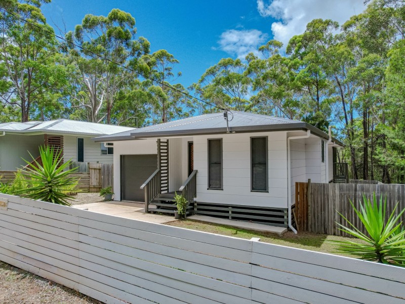 9 Catamaran Street, Russell Island QLD 4184