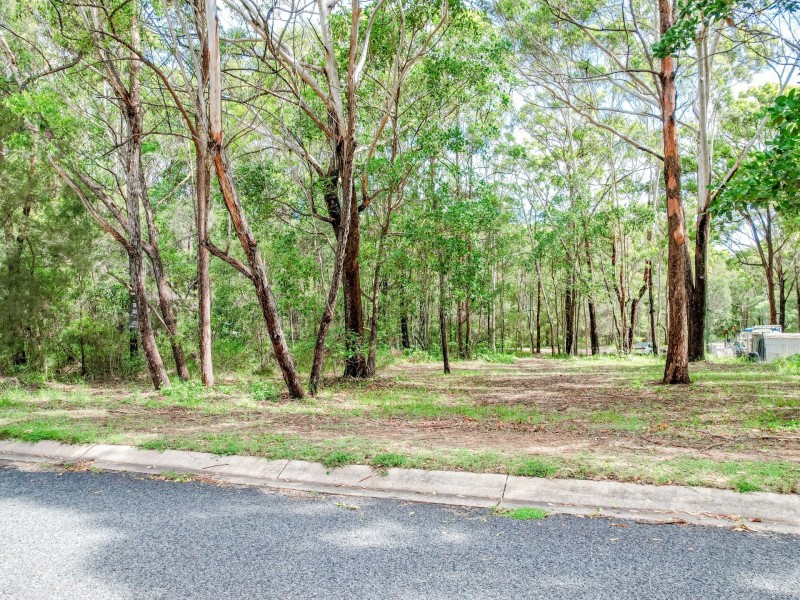 48 Channel St, Russell Island QLD 4184