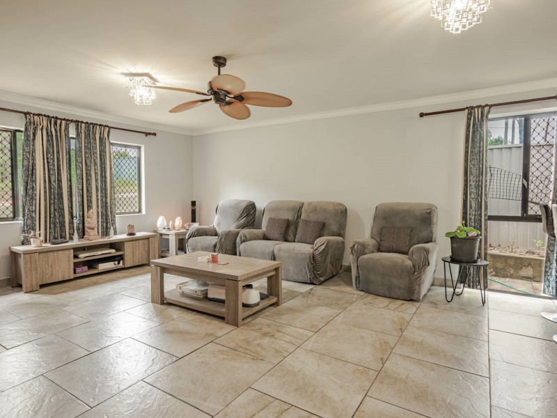 12 Tulip Street, Russell Island QLD 4184