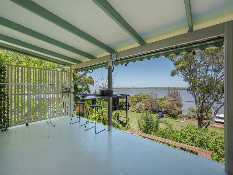 76 Deenya Pde, Russell Island QLD 4184