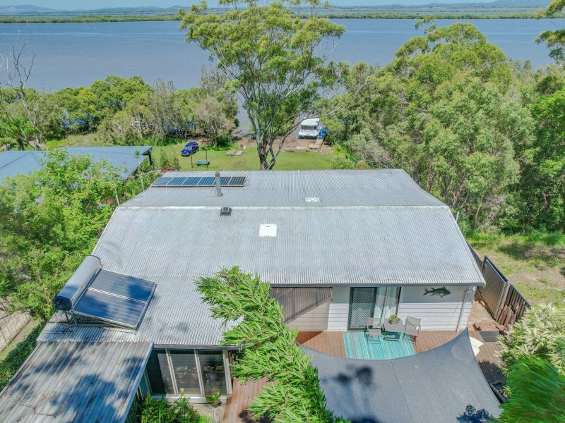 76 Deenya Pde, Russell Island QLD 4184