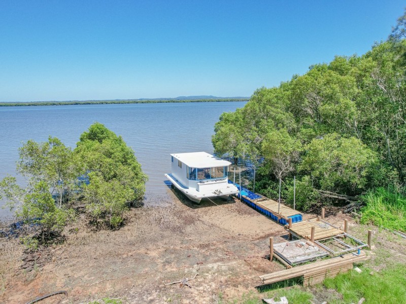 76 Deenya Pde, Russell Island QLD 4184