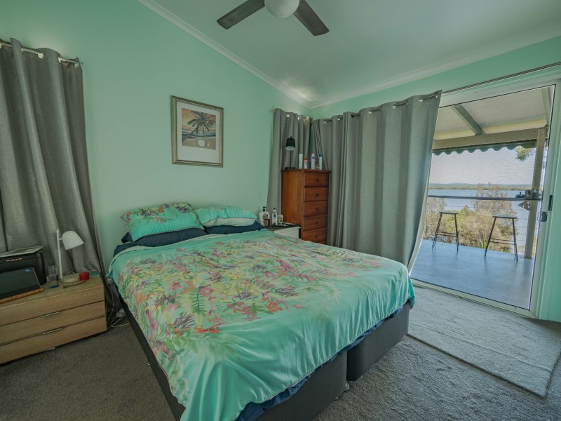 76 Deenya Pde, Russell Island QLD 4184