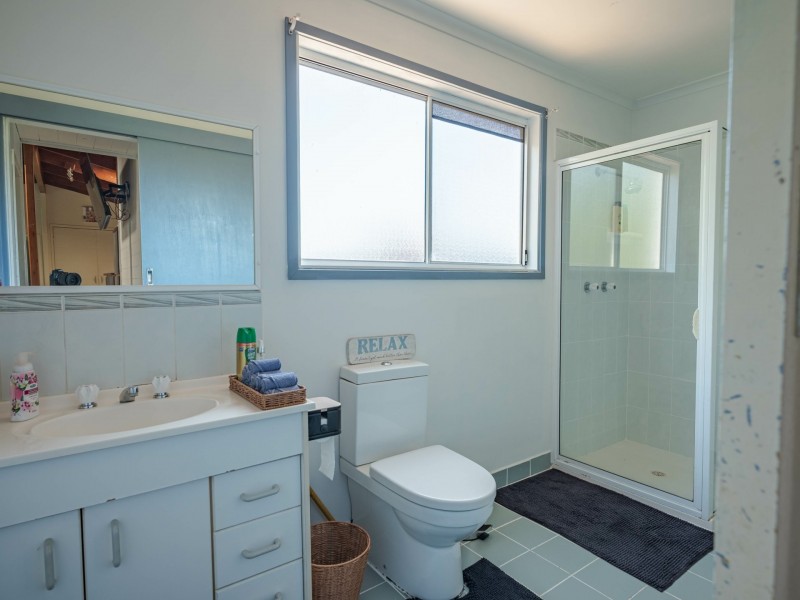 76 Deenya Pde, Russell Island QLD 4184