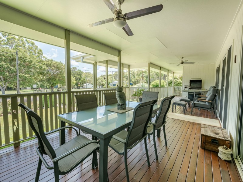 138 Jackson Road, Russell Island QLD 4184