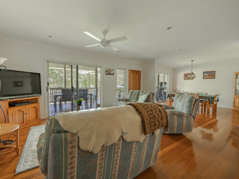 138 Jackson Road, Russell Island QLD 4184
