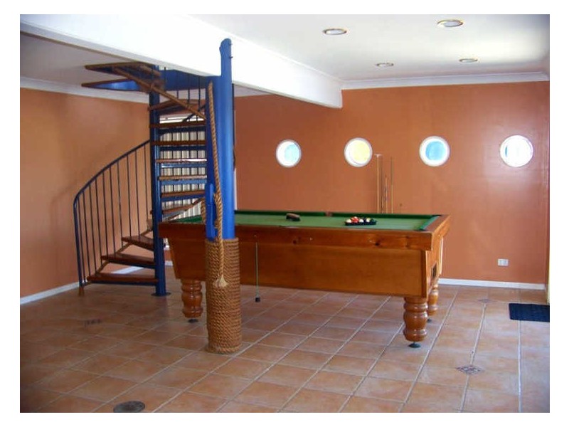 101 Wahine drive, Russell Island QLD 4184