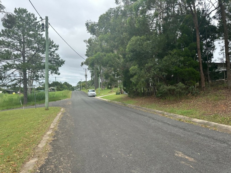 33 Bernborough Street, Russell Island QLD 4184