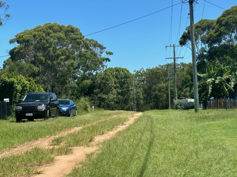 13 Wakehill Road, Russell Island QLD 4184