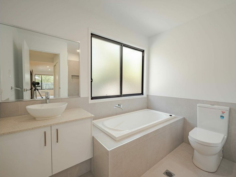 62 Laurel Street, Russell Island QLD 4184