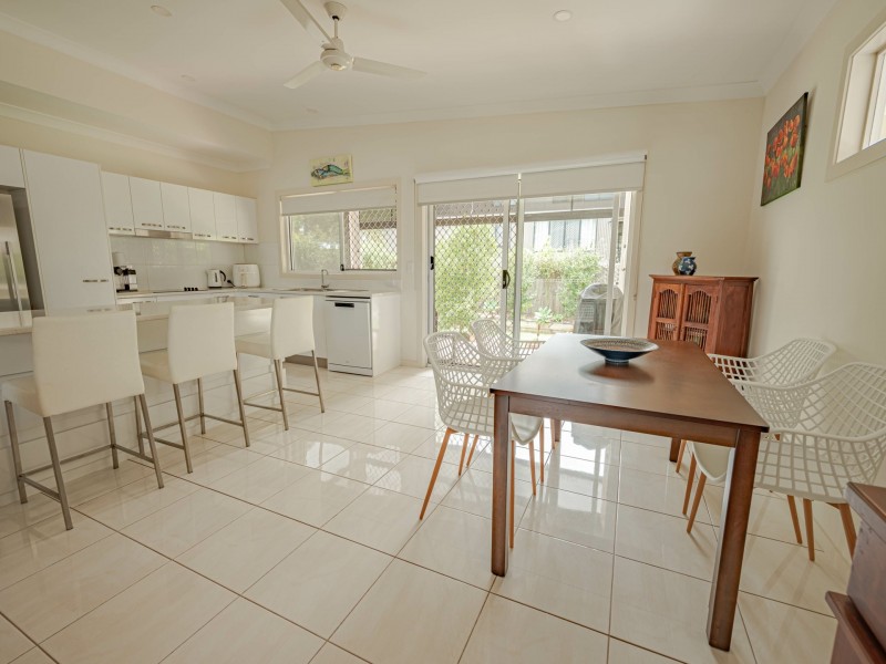 3 SATURN STREET, Russell Island QLD 4184