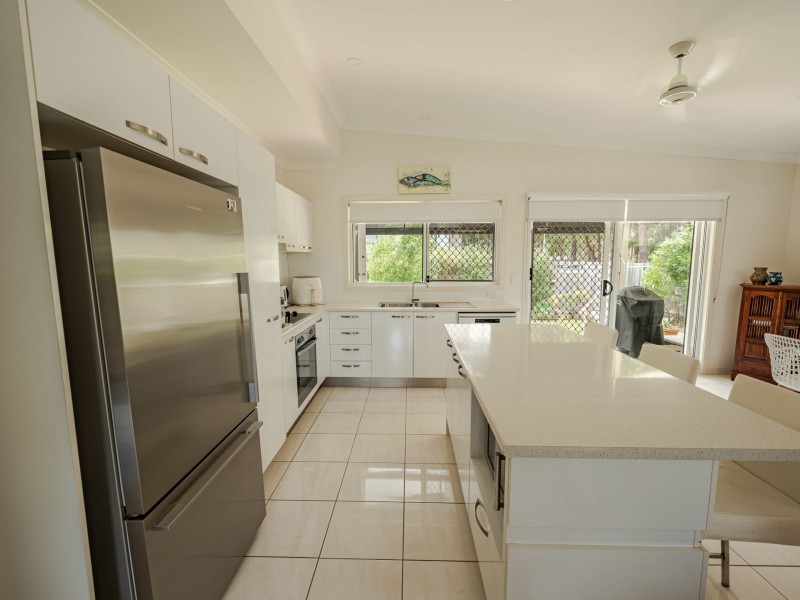 3 SATURN STREET, Russell Island QLD 4184