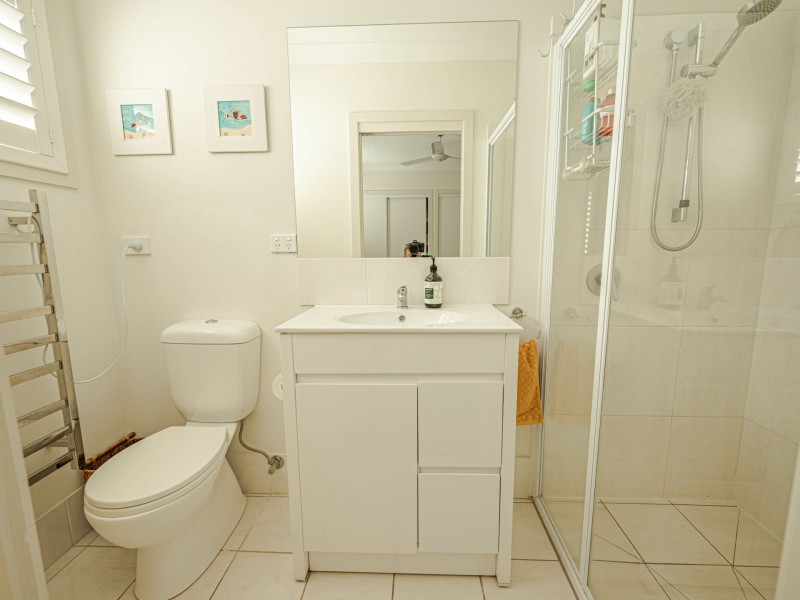 3 SATURN STREET, Russell Island QLD 4184