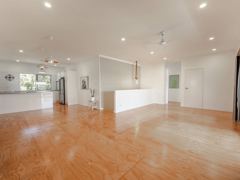 68 Prior Way, Russell Island QLD 4184