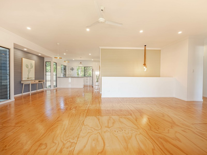 68 Prior Way, Russell Island QLD 4184