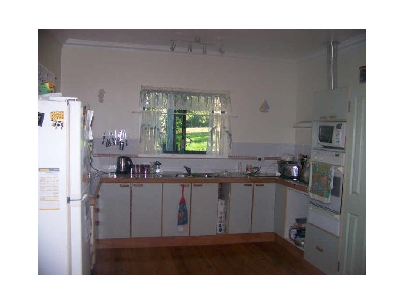 Lamb Island QLD 4184