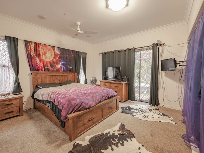 71 Channel Street, Russell Island QLD 4184