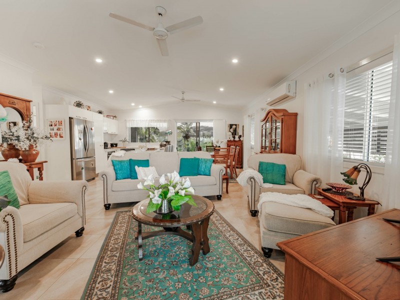5 Saturn Street, Russell Island QLD 4184